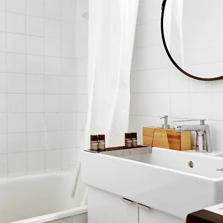 Confort Et Style A Deux Pas Des Champs-elysees *